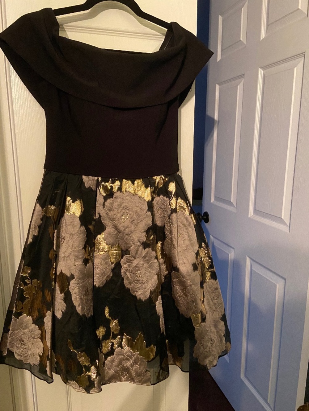 Avery G dress